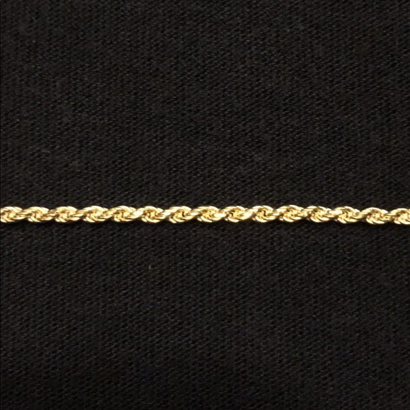 Gold Chain Rope Chain 2mm and Medallion - Picture 5 of 9